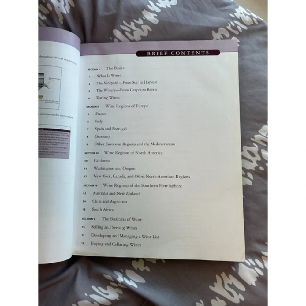 About Wine American Culinary Foundation Textbook‎